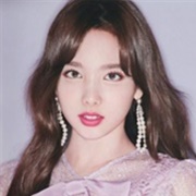 Nayeon (TWICE)