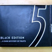 5 Gum Black Edition