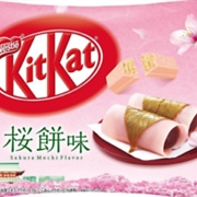 Kit Kat Sakura Mochi