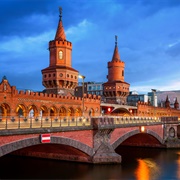 Oberbaum Bridge (Friedrichshain-Kreuzberg), Berlin