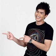 Nattharat Kornkaew (Champ)