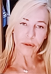 These Naked Celebs Have an Important Message for Voters (2020)