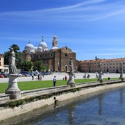 Prato Della Valle, Padua
