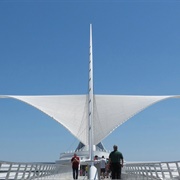 Windy Day, Milwaukee Art Museum, WI