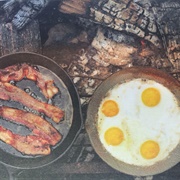 Griddle Bacon & Eggs