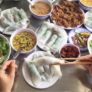 Bánh Ướt Thịt Nướng