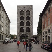 Porta Torre, Como, Italy