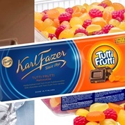 Fazer Tutti Frutti Chocolate Bar