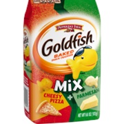 Goldfish Mix Cheesy Pizza + Parmesan