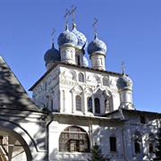 Khram V Chest' Ikony Kazanskoy Bozhiyey Materi V Kolomenskom