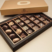 Cokoladni Atelje Dobnik Dark & Milk Pralines