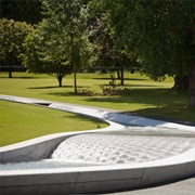 Princess Diana Memorial Fountain