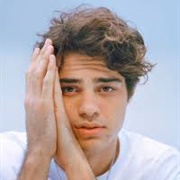 Noah Centineo