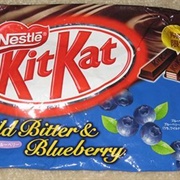 Kit Kat Mild Bitter & Blueberry