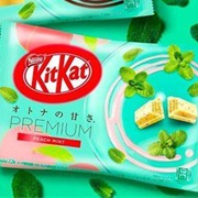 Kit Kat Premium Peach Mint