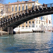 Ponte Dell'accademia