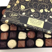 Guilberts Opuent Dark Milk & White Chocolate Box