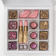 Maggie Louise Glow Pink Chocolate Box