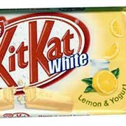 Kit Kat White Lemon &amp; Yogurt