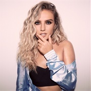 Perrie Edwards-1,63 M