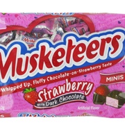 3 Musketeers Strawberry Minis