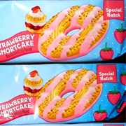 Keebler Fudge Stripes Strawberry Shortcake