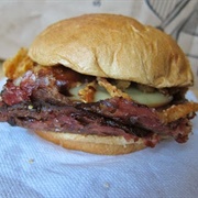 Arby&#39;s Smokehouse Brisket Sandwich