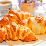 Croissant ( France )
