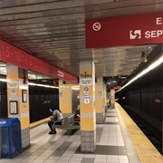 15th-16th & Locust Station-Philadelphia