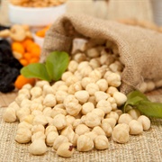 Turkish Hazel (Corylus Colurna)