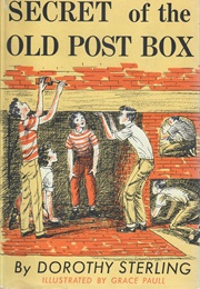 Secret of the Old Post Box (Sterling)
