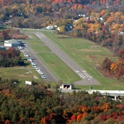 Kingston–Ulster Airport