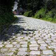 Oude Kwaremont, Belgium