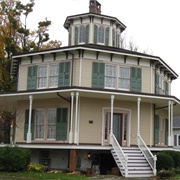 Rich-Twinn Octagon House