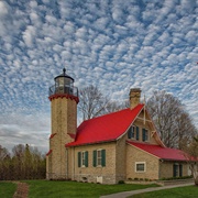 McGulpins Point Light