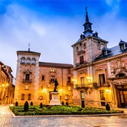 Plaza De La Villa, Madrid