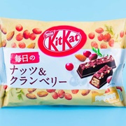 Kit Kat Nuts & Cranberry Milk Chocolate