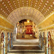 Kandy: Temple of the Sacred Tooth