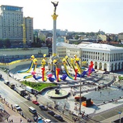 Independence Square (Maidan Nezalezhnosti), Kiev