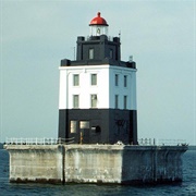 Poe Reef Lighthouse