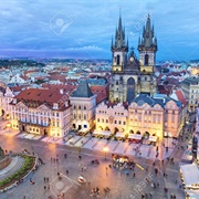 Staromestske Namesti