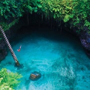 To Sua Ocean Trench, Samoa