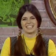 Share a Little Tea With Goldie-The Smothers' Brothers Comedy Hour