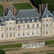 Chateau De Saint Jean De Beauregard