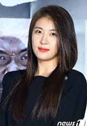Ha Ji Won (1978)