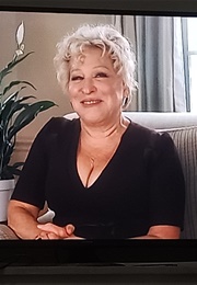 Bette Midler's Kickstarter to the Moon (2014)