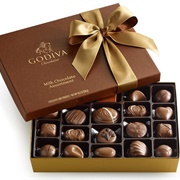 Godiva Premium Box