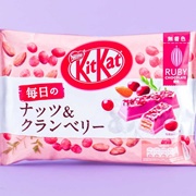 Kit Kat Nuts & Cranberry Ruby Chocolate