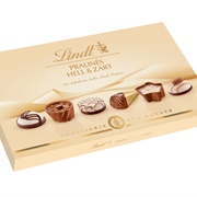 Lindt Pralines Hell & Zart