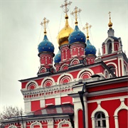 Khram Georgiya Pobedonostsa Na Pskovskoy Gorke